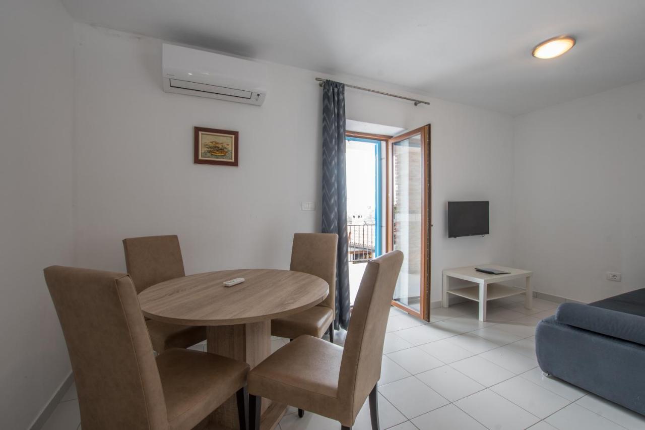 App Jadranka Apartman Umag Kültér fotó